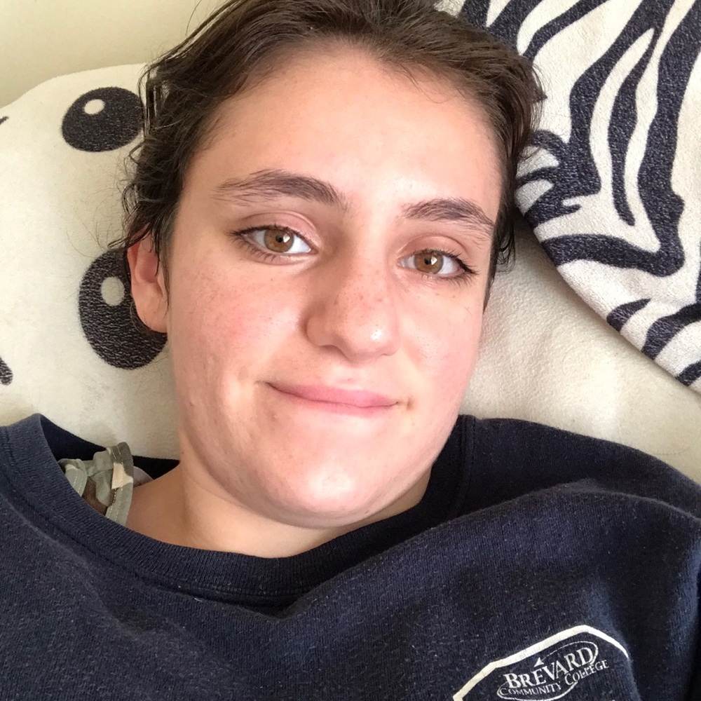 Meet your Posher, April